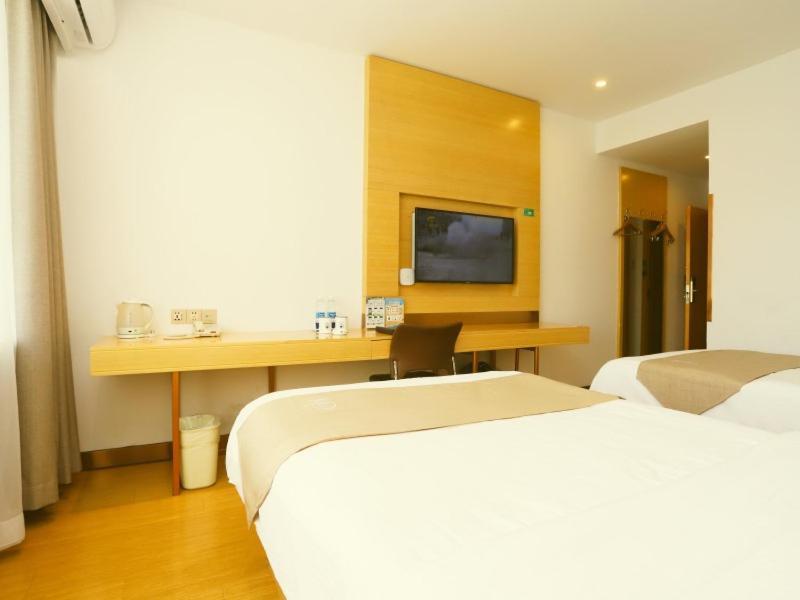 Greentree Inn Qiqihar University Wanda Square Express Hotel Exterior foto